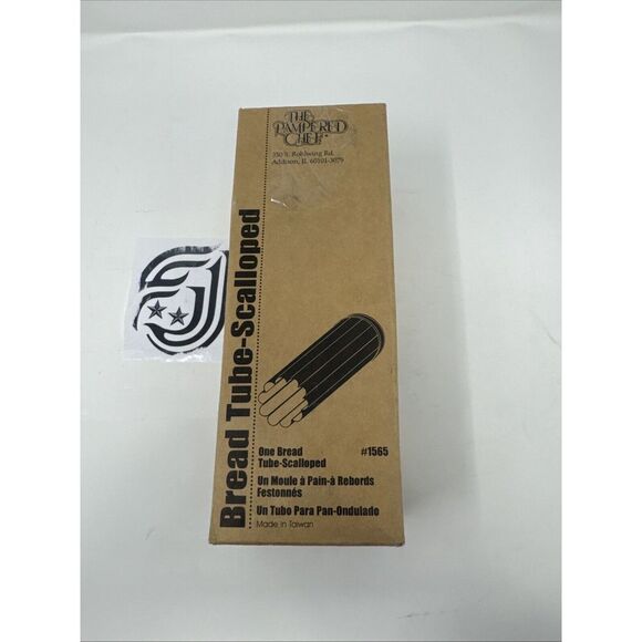 Pampered Chef Shaped Bread Tube Baking Pan Scalloped #1565 Tube-Scalloped‎ - Picture 1 of 9